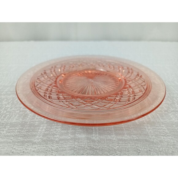Vintage Pink/Peach Depression Glass Serving Plate 8 in Diameter - Picture 3 of 10